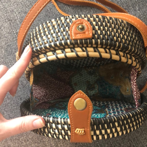 Rattan straw bag purse black cream faux leather - Picture 6 of 7